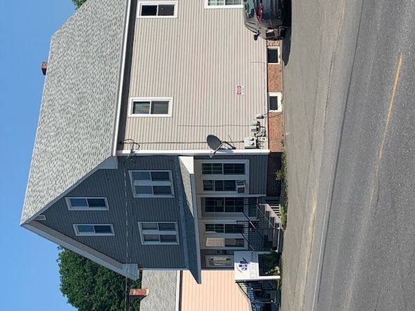 Professional Office : 112 Clinton Ave, Winslow, ME, 04901